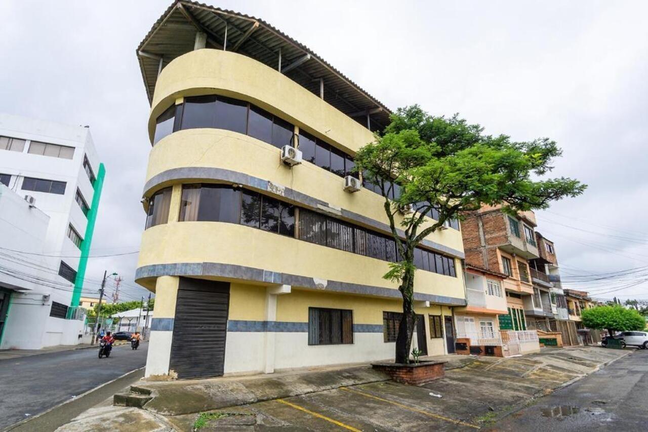 Hotel Ayenda Bugatier à Cali Extérieur photo